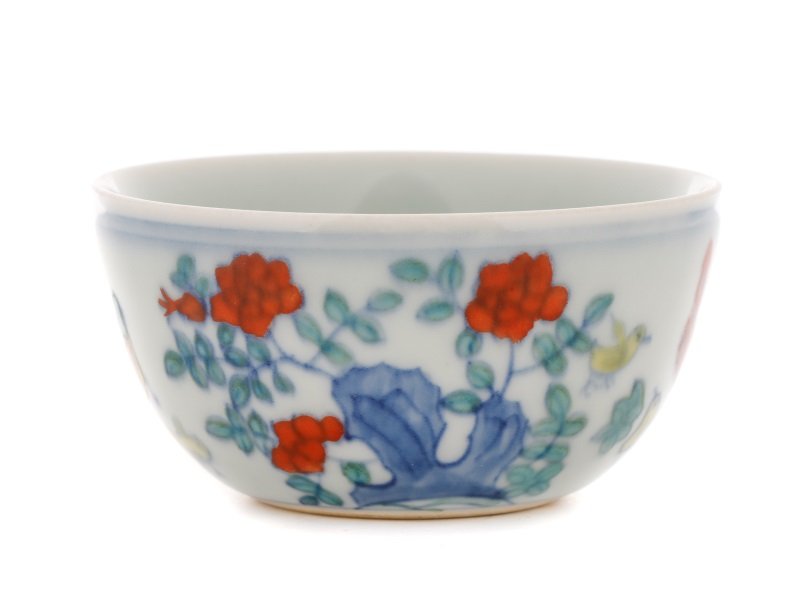 Chinese Wucai Enamel Tea Cup w/ Rooster & Chicks (1 of 7)