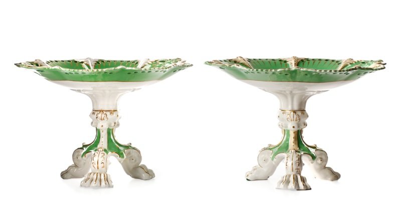 Pair of Old Paris Style Porcelain Scene Tazza (1 of 8)