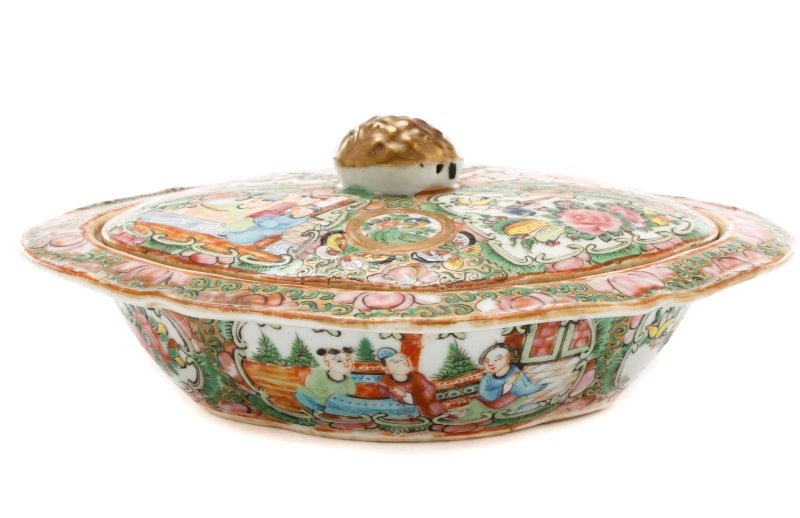 Chinese Rose Medallion Lidded Vegetable Dish (1 of 10)