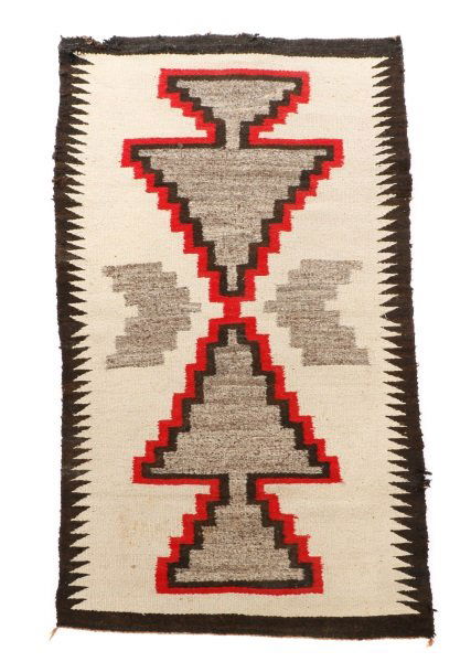 Navajo Wool Woven Regional Rug, Klegaetoh Region (1 of 6)