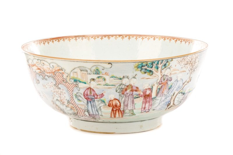Fine Chinese Export Famille Rose Punch Bowl (1 of 9)