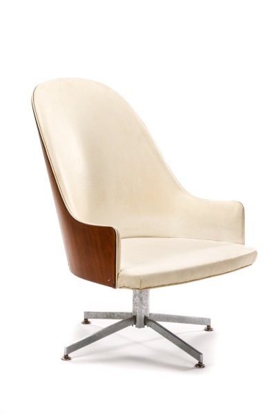 Scarce MCM Rosewood Milo Baughman Swivel Armchair (1 of 10)