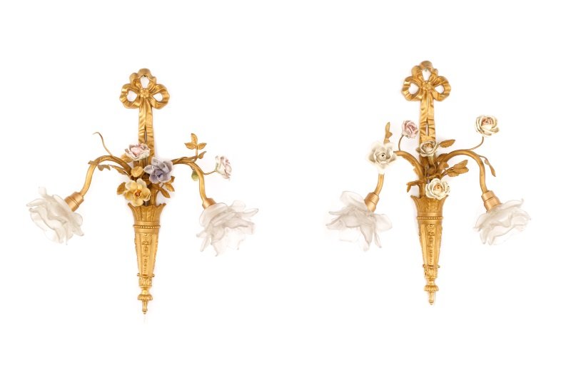 Pair, Louis XVI Style Gilt Bronze Floral Sconces (1 of 7)
