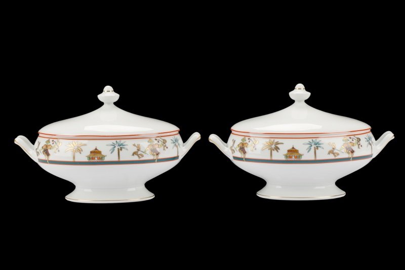 2 Pieces Ancienne Manufacture Royale Décor Mékong: Ancienne Manufacture Royale (French, Limoges,1737-1986, acquired by Bernardaud), late 20th century. A pair of rare and exceptional Décor Mékong porcelain serving tureens, each decorated in a chinois