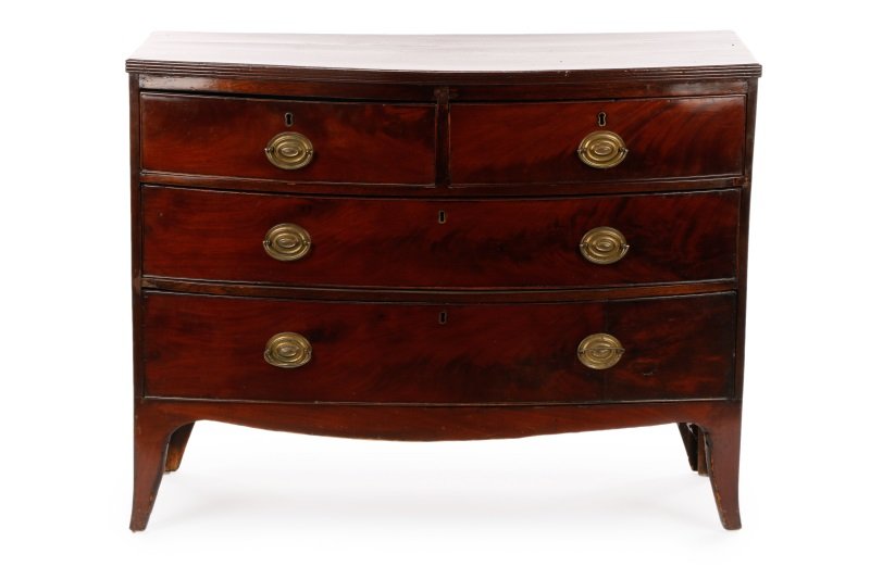 Small English Georgian Style Mahogany Dresser (1 of 10)