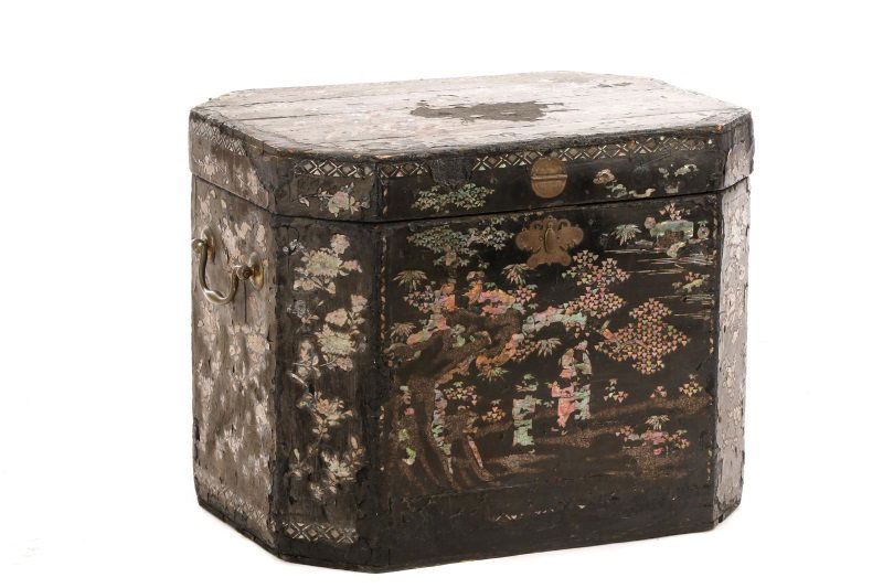 English Black Lacquer & MOP Inlaid Lidded Box (1 of 8)