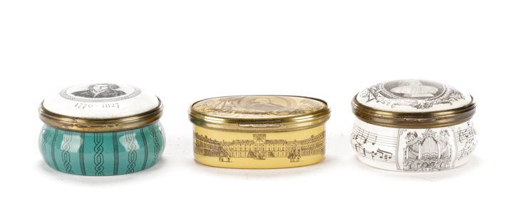 3 Bilston & Battersea Enameled Pill Boxes, Cartier (1 of 10)