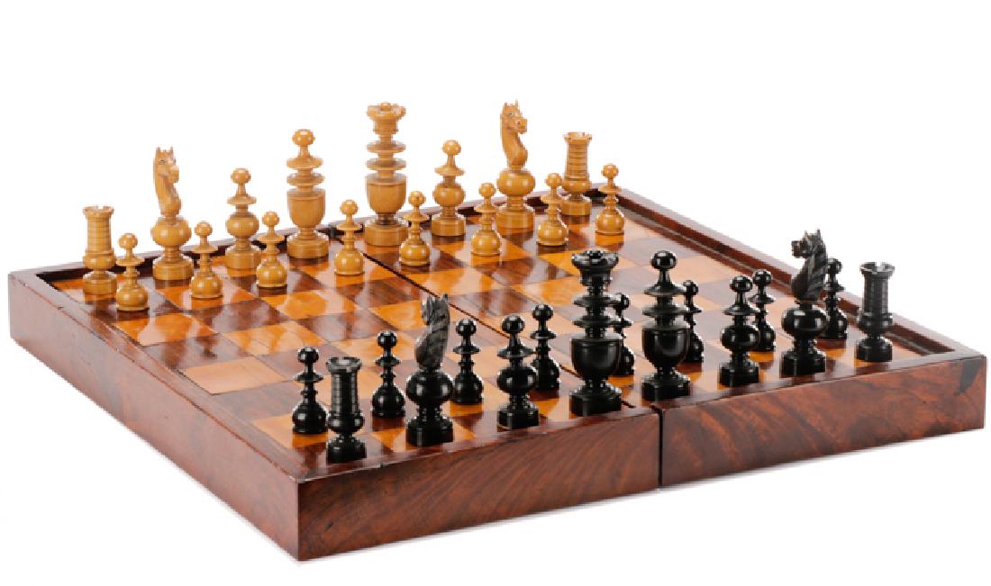 Rosewood Games Box w/Regence Style Chessmen (1 of 10)