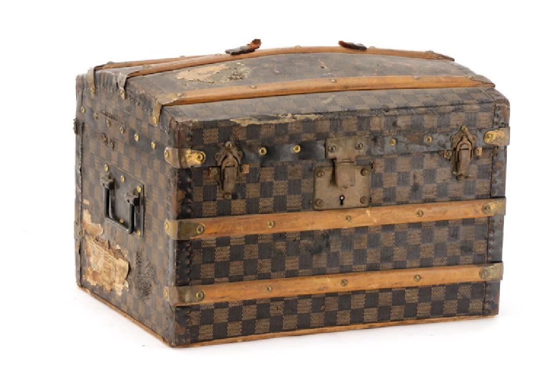 small travel trunk