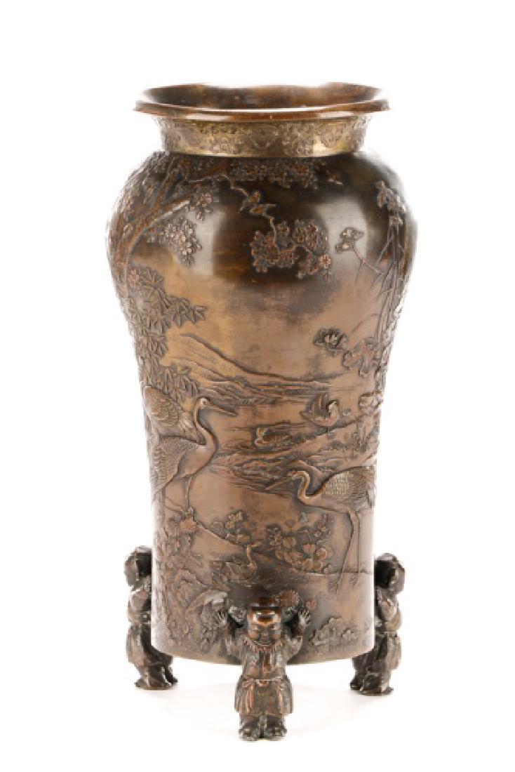 Japanese Meiji Bronze Vase with Figural Feet (1 of 10)