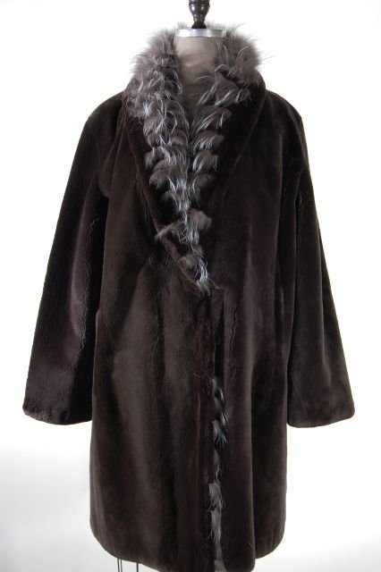 Oh so Soft and Warm Office to Sidelines Ombre Charcoal: Oh so Soft and Warm Office to Sidelines Ombre Charcoal Sheared Beaver 7/8 Coat. Size Medium. Retail price of $8,995!
