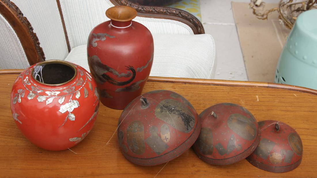 (3) Chinese lacquered / painted items (1 of 5)