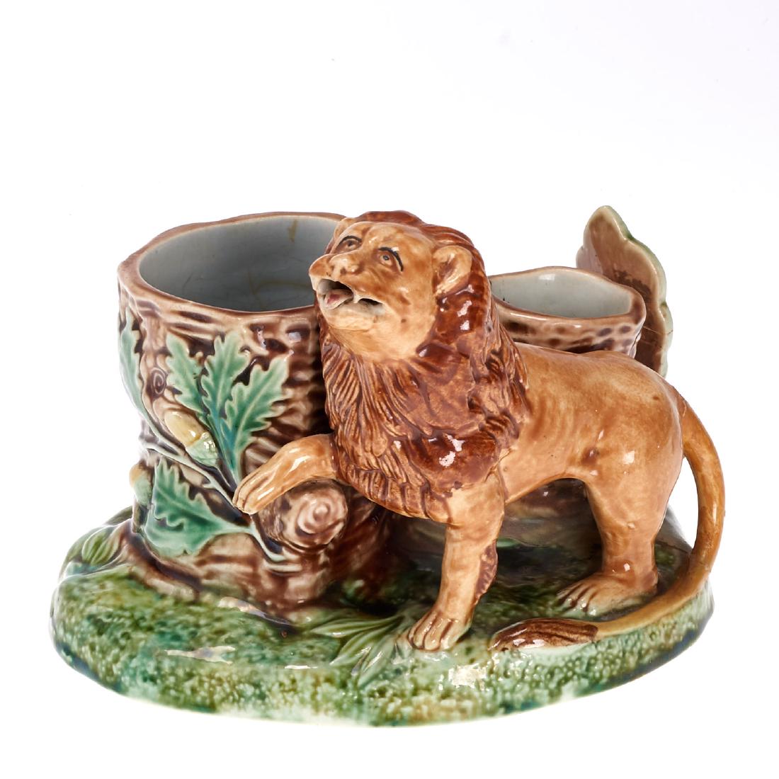 Imperial Russian cigarette and match holder (1 of 6)