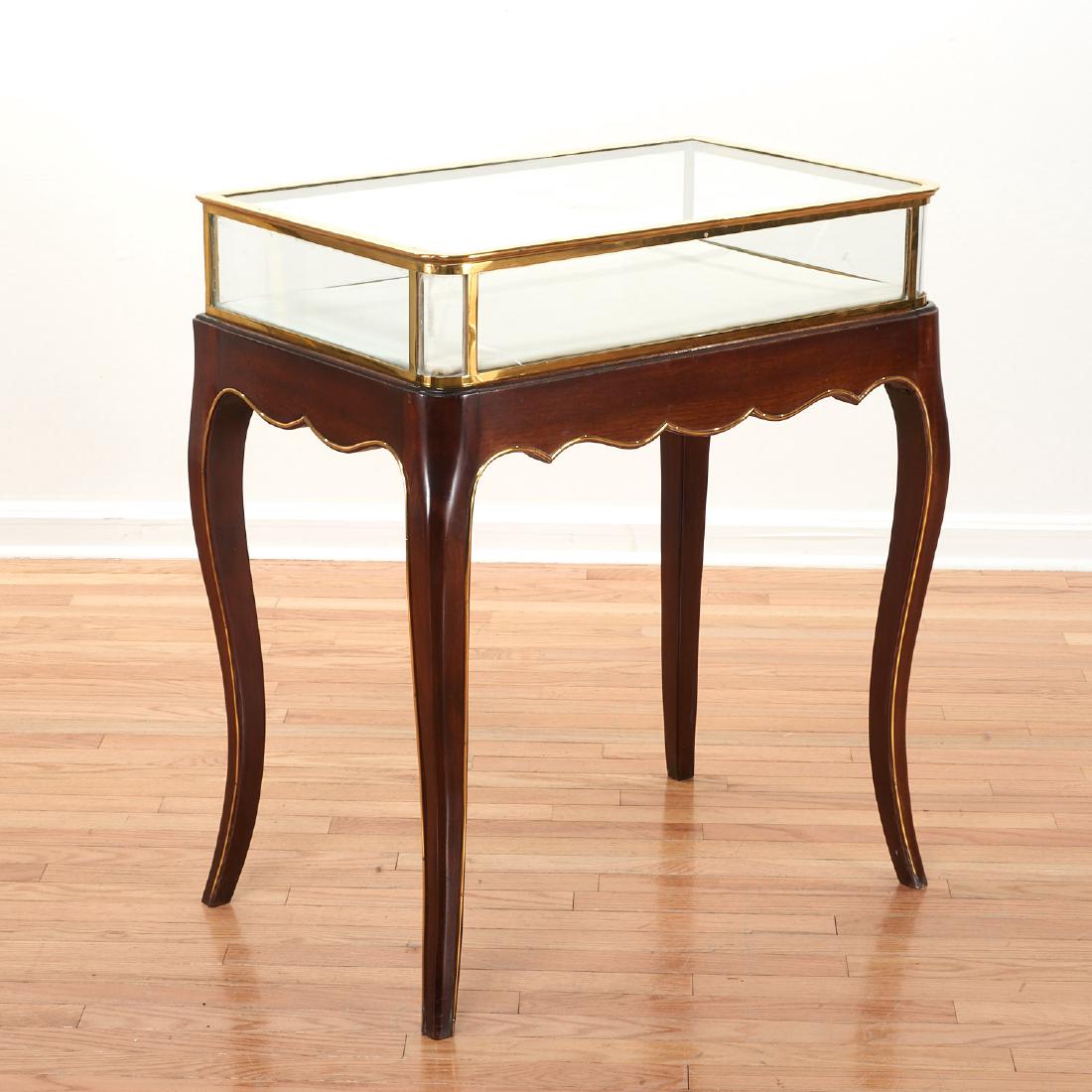 French table vitrine (1 of 8)