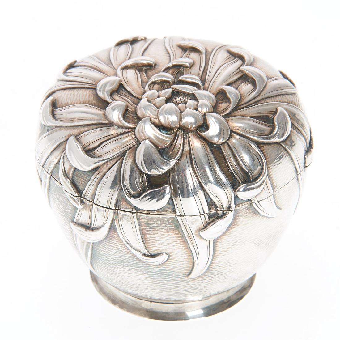 Japanese Art Nouveau silver lidded box (1 of 6)