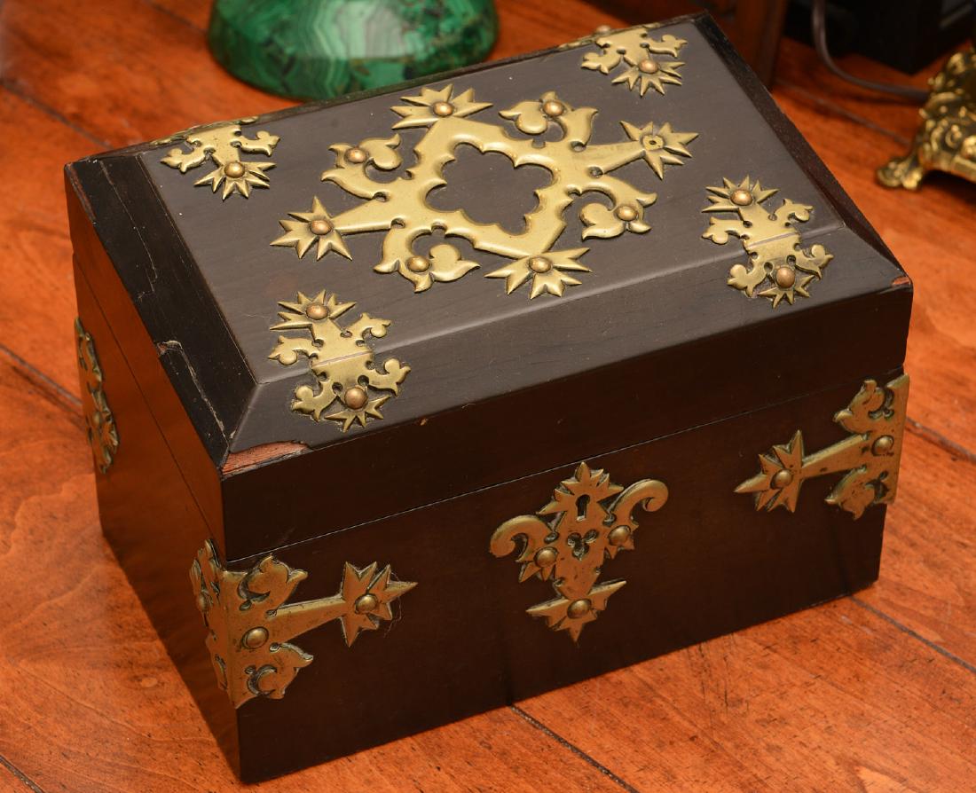 Jenner & Knewstub brass mounted box (1 of 7)