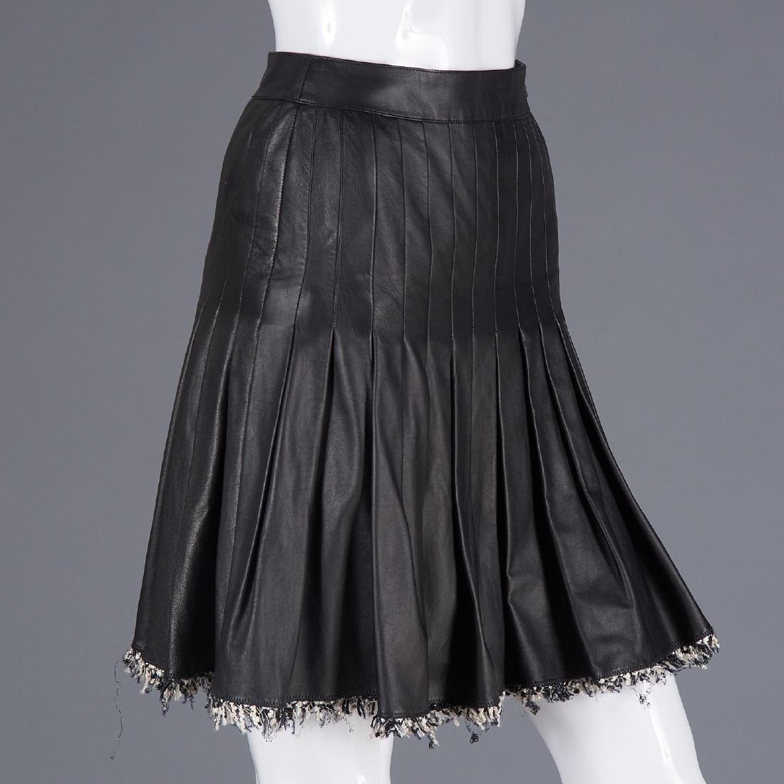 Chanel pleated lambskin leather skirt (1 of 6)