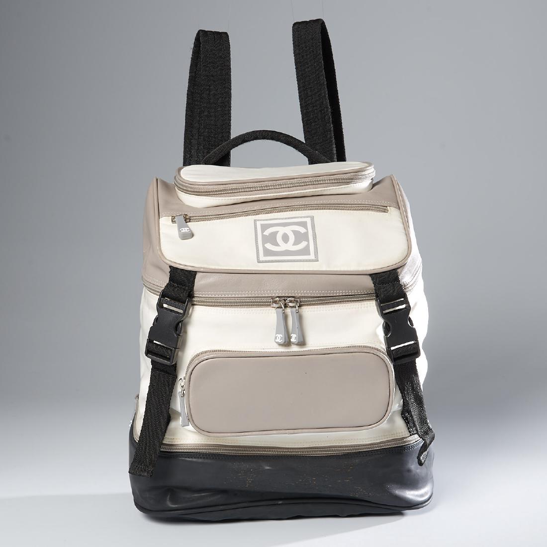 Chanel ski backpack (1 of 12)