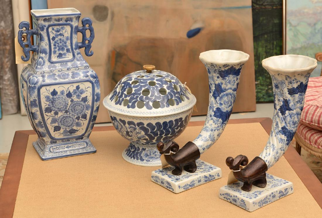 Maitland-Smith, (4) blue and white porcelains (1 of 8)