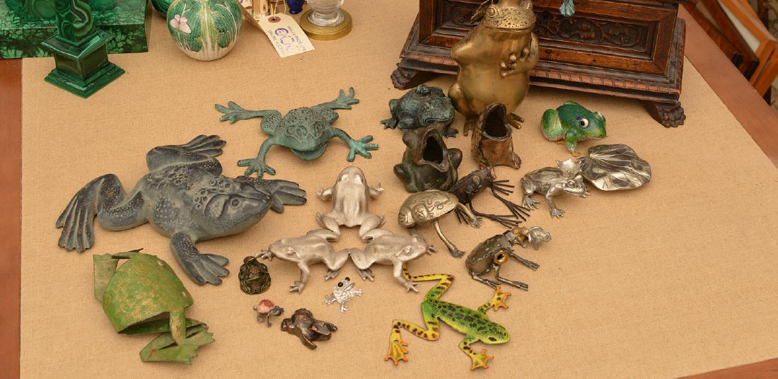Instant collection (15+) metalware frogs (1 of 6)
