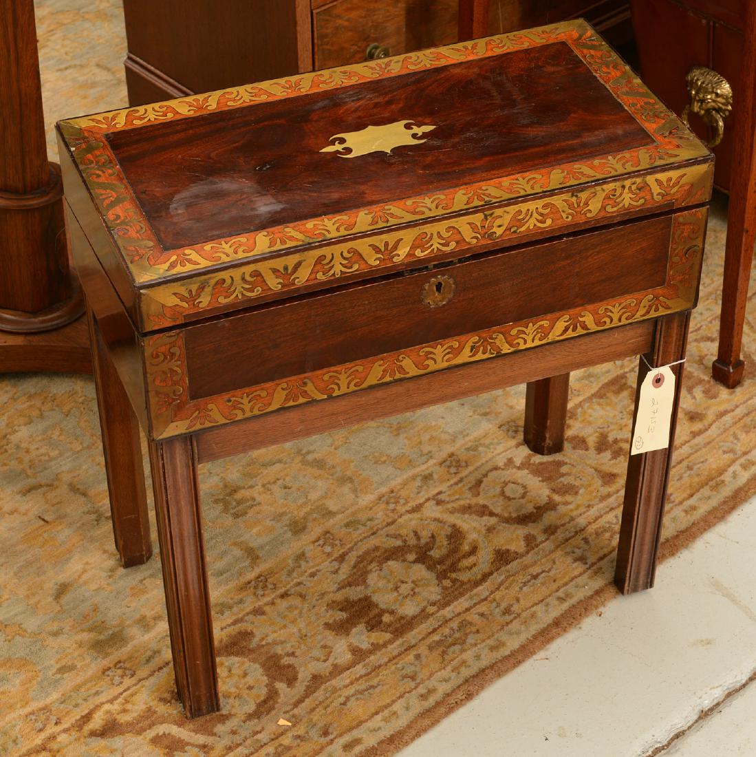 Nice Regency brass inlaid travel desk (1 of 10)