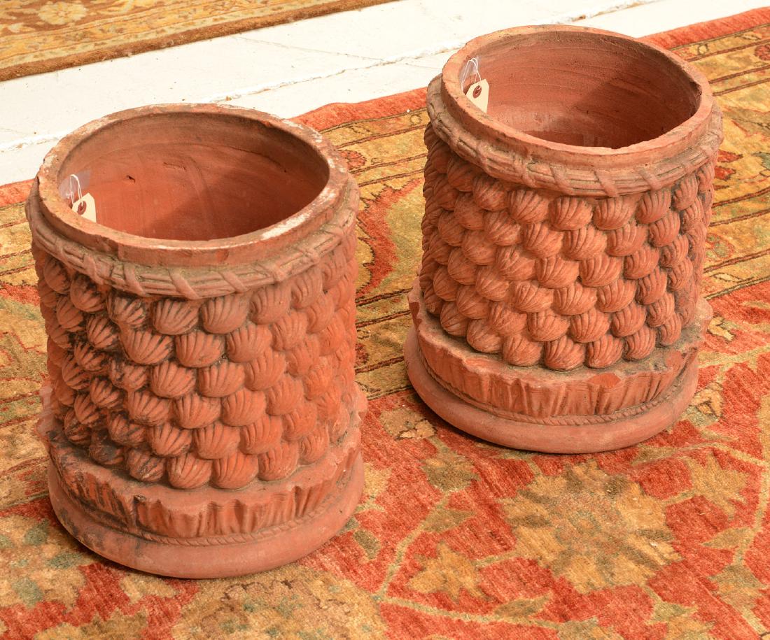 Pair Italian style terra cotta planters (1 of 2)