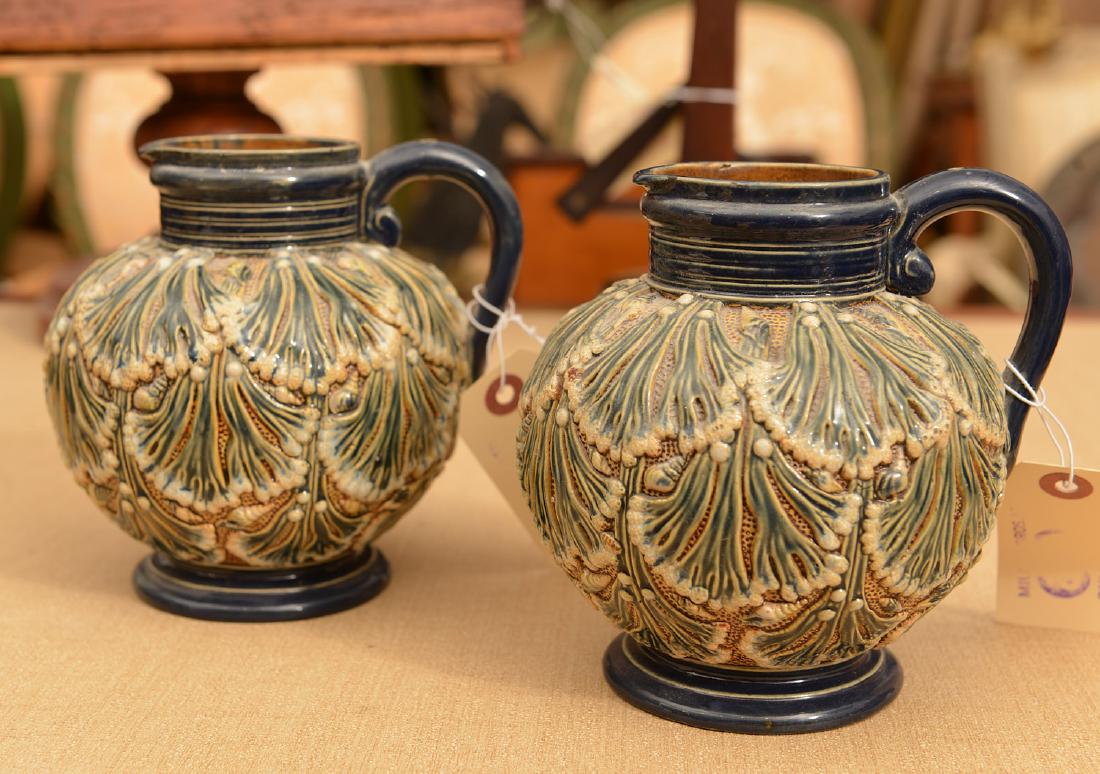 Pair Gerbing & Stephan majolica pitchers (1 of 5)
