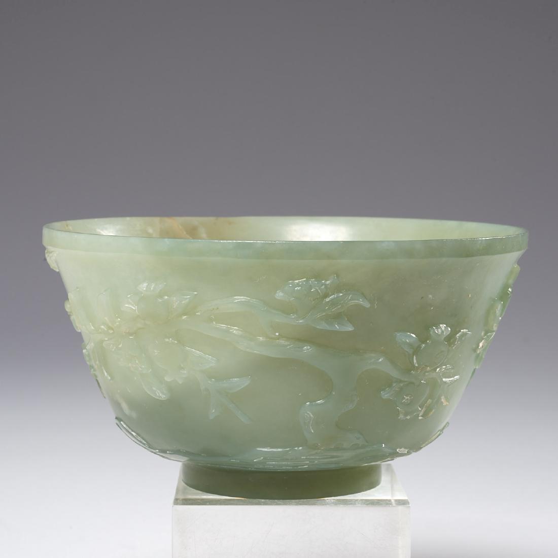 Chinese carved green jade bowl (1 of 5)