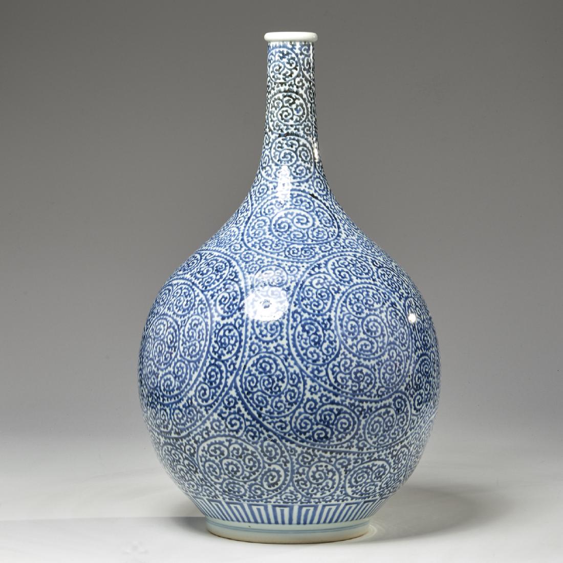 Large Arita Tako Karakusa octopus vine vase (1 of 5)