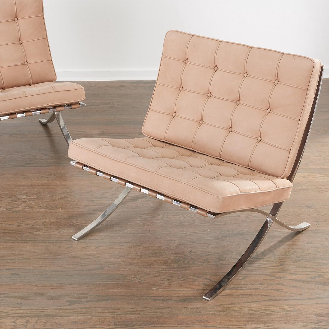 Pair Knoll Barcelona chairs (1 of 8)