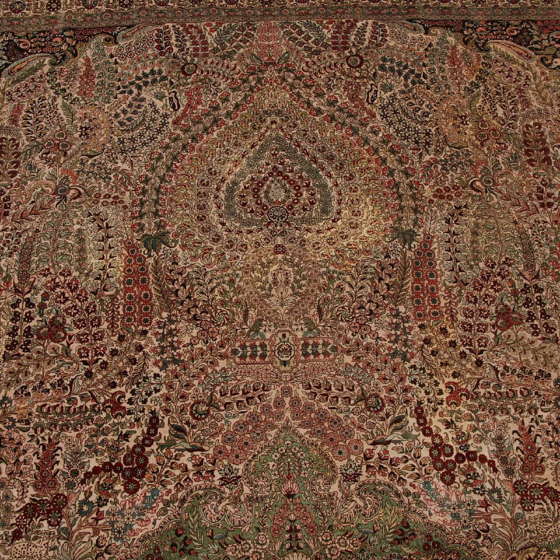 Very fine Hereke style silk rug (1 of 9)