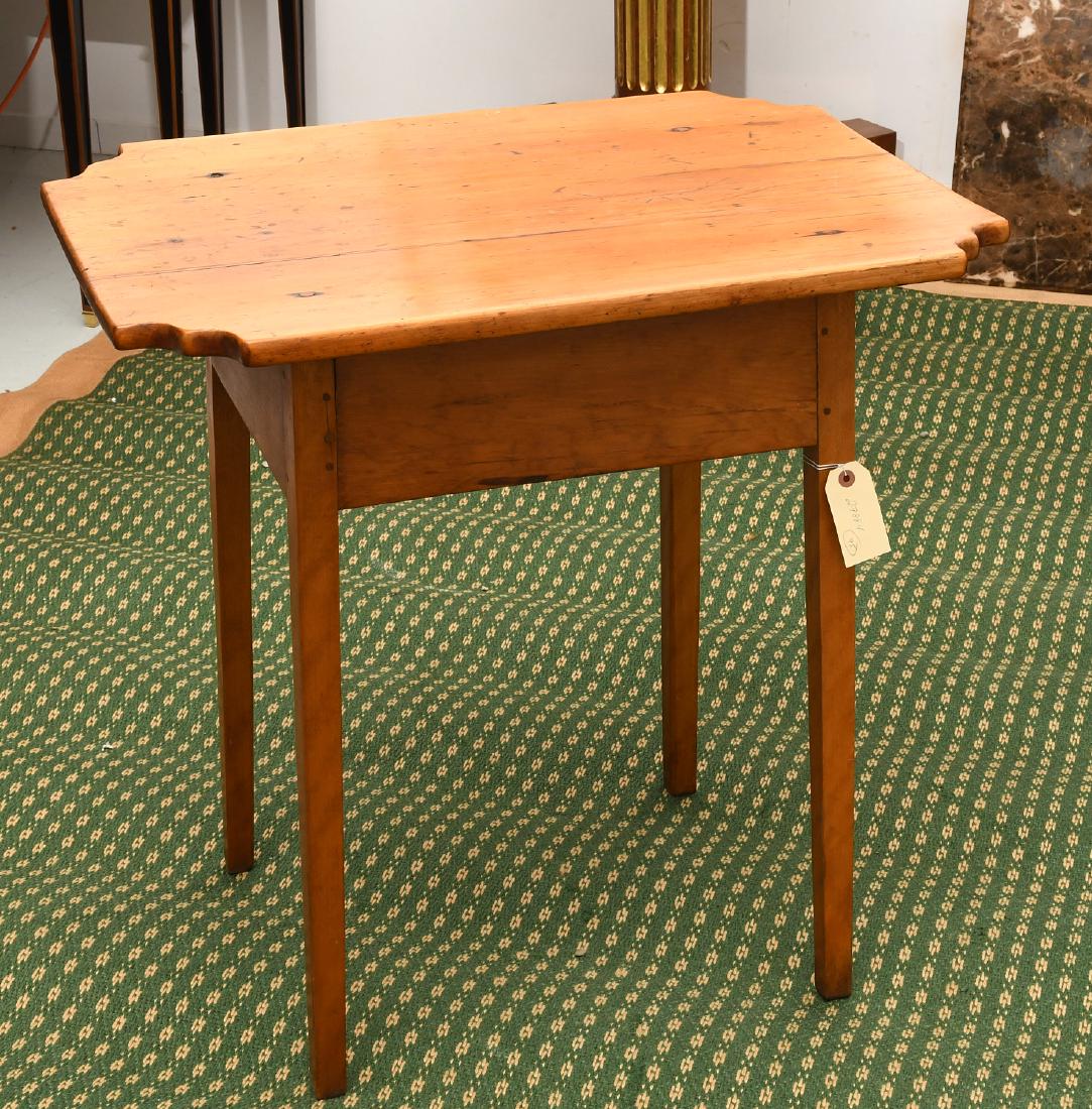 Old country pine side table (1 of 9)