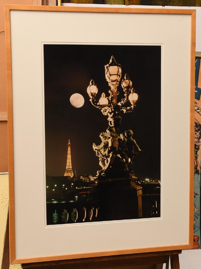 Michael Howell, Paris photograph: Michael Howell, Paris photograph, Michael Howell (American, 20th c.), "France", photograph, unsigned, gallery label verso, 23"h x 15.25"w (sight), 32.25"h x 24.75"w (framed) Provenance: Avila Fine Art