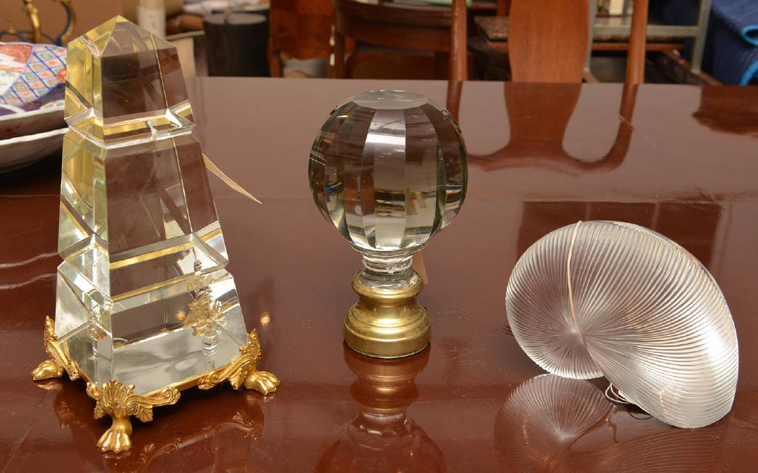 Baccarat and French crystal decorations (1 of 10)