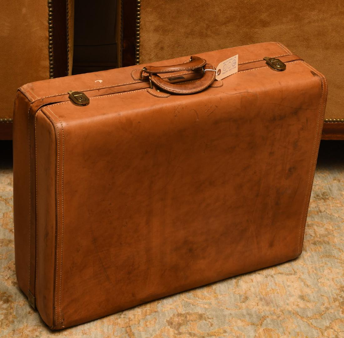 Brown leather Hartmann suitcase (1 of 8)