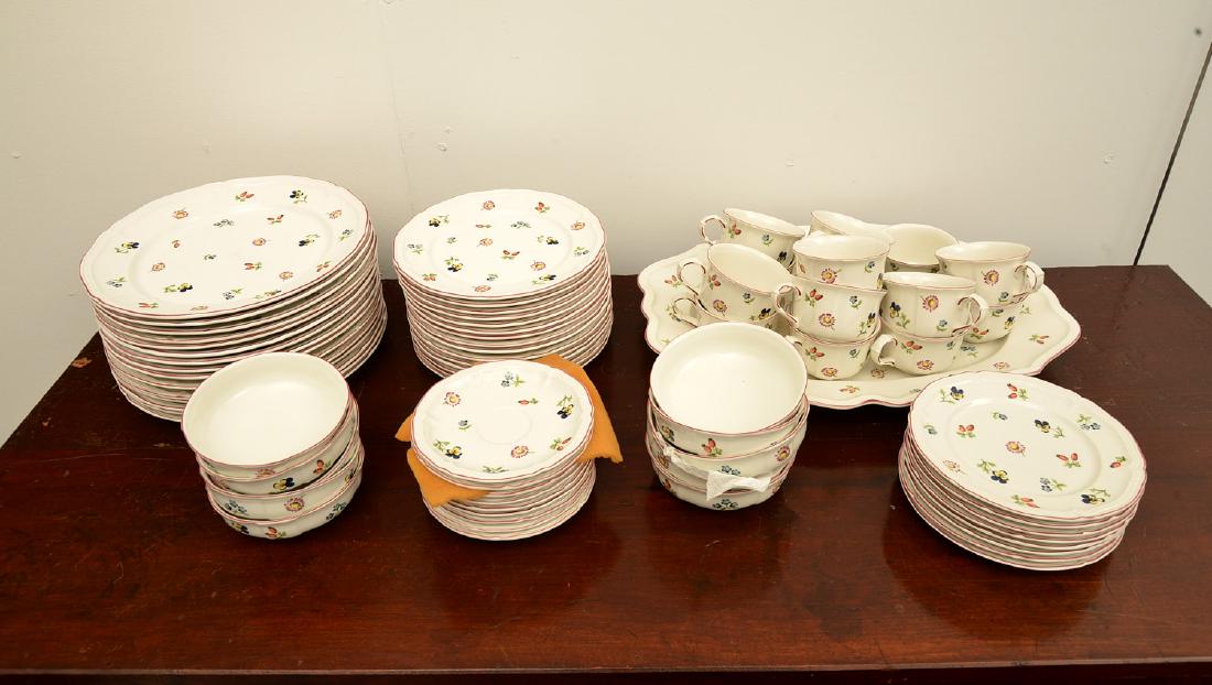 Villeroy & Boch "Petit Fleur" part china set (1 of 10)