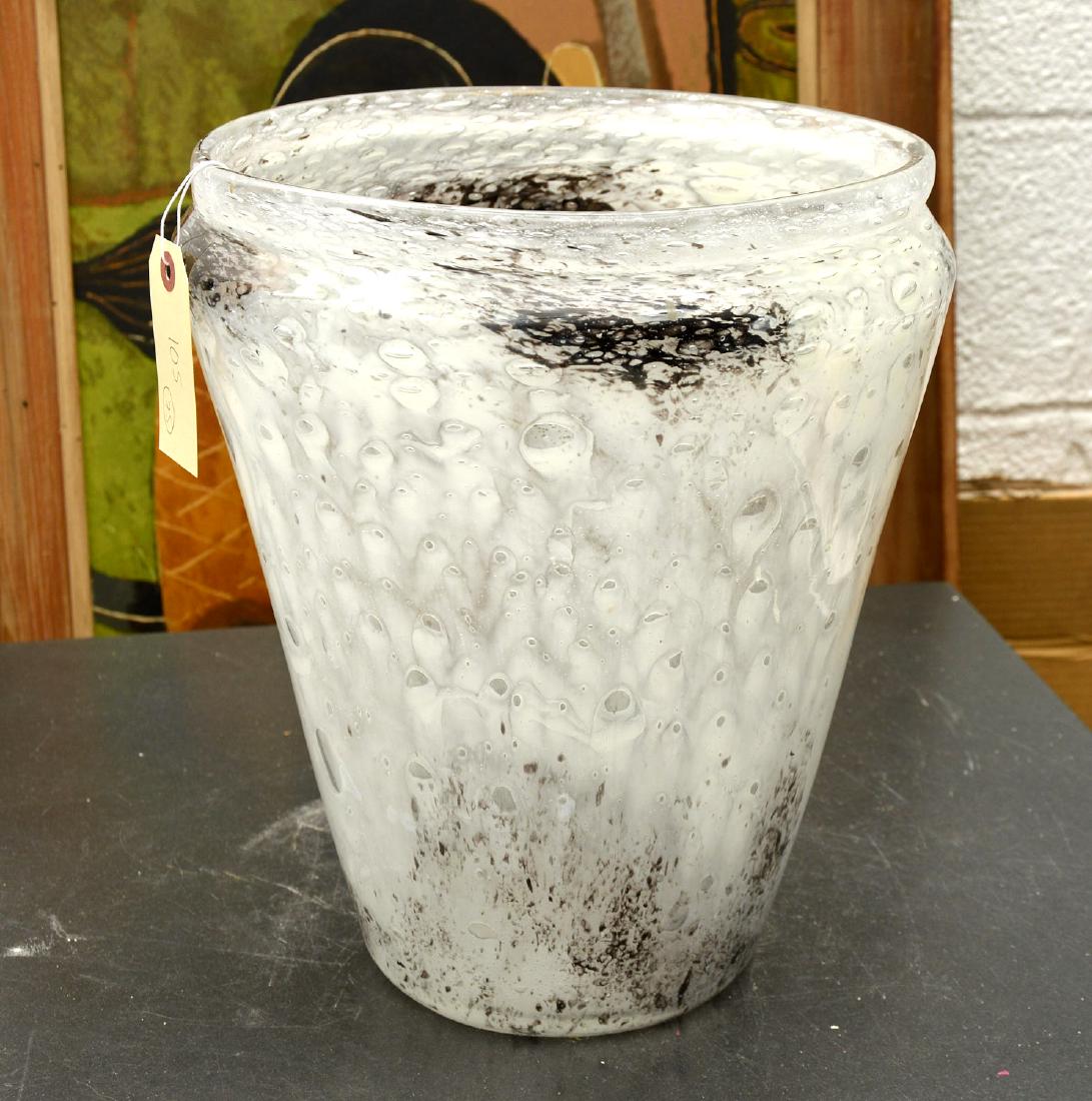 Large Steuben cluthra glass vase (1 of 7)