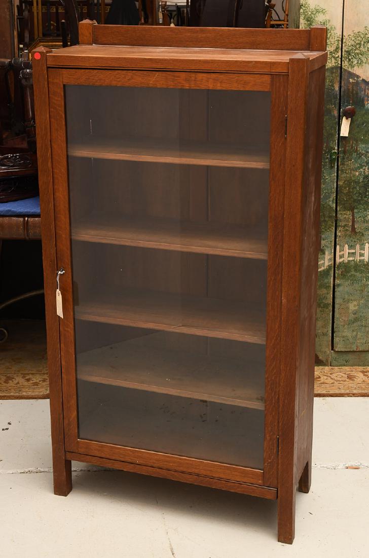 Arts & Crafts oak bookcase cabinet (1 of 6)