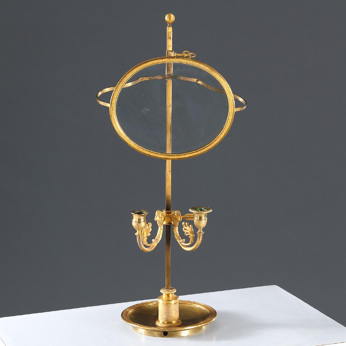 Louis XVI bouillotte with adjustable glass screen (1 of 7)