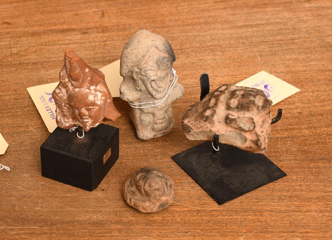 Group Pre-Columbian fragments and figure (1 of 6)