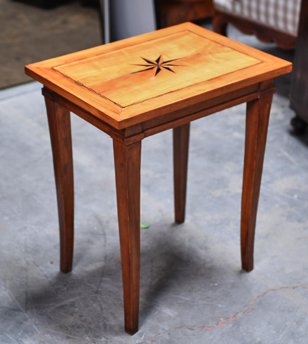 Biedermeier side table with star inlay (1 of 10)