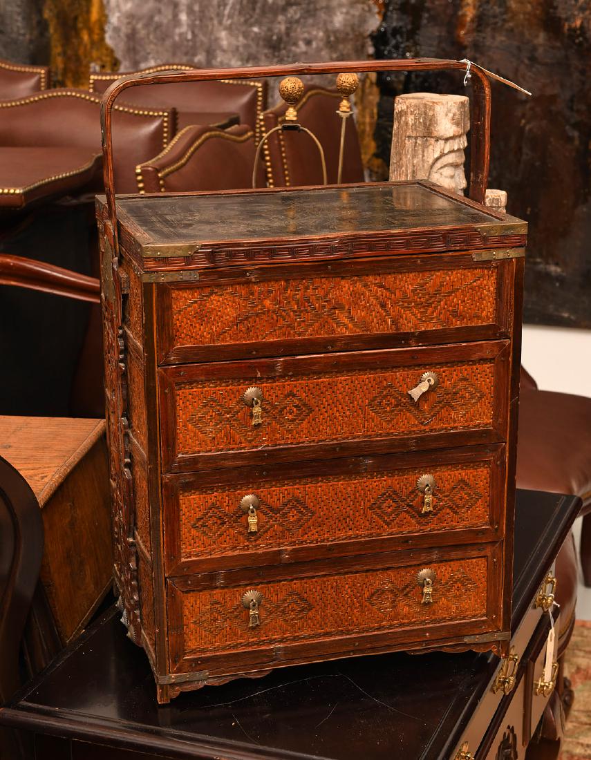 Chinese wedding basket chest (1 of 8)