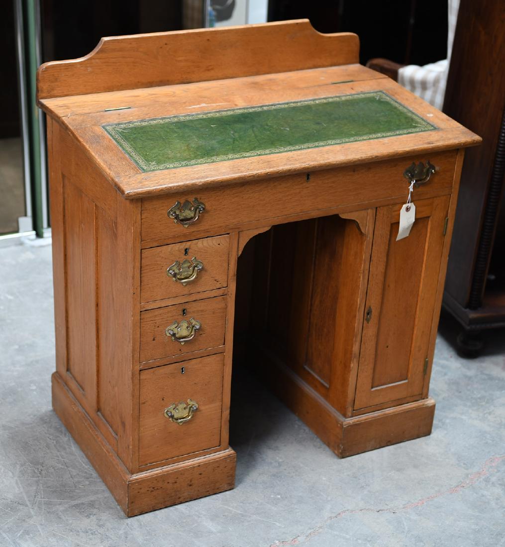 Late Victorian oak kneehole clerk's desk (1 of 7)