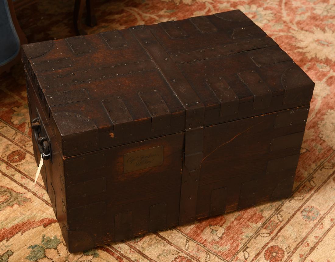 Antique 25th Regiment Captains trunk (1 of 10)
