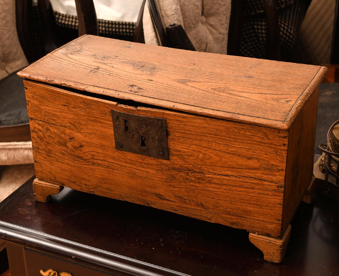 Diminutive antique pine blanket chest (1 of 7)