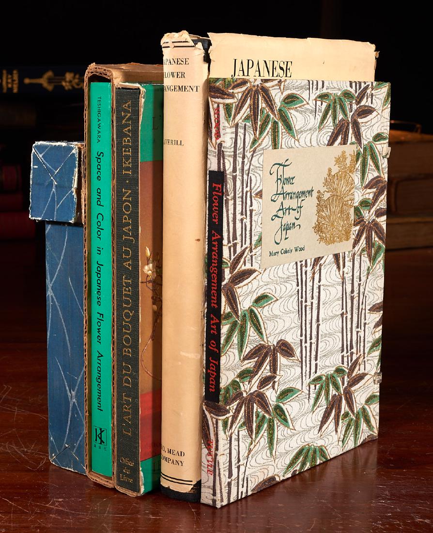 BOOKS: (10) Vols Ikebana w/color 1930s-60s (1 of 10)