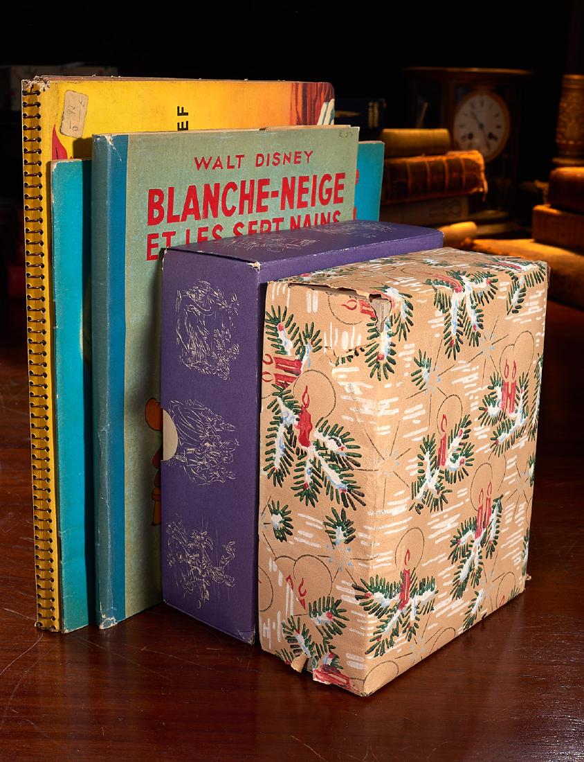 BOOKS: (5) French incl pop-up Disney Pinocchio (1 of 10)