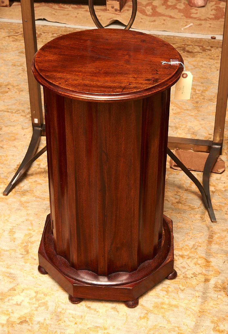 Victorian mahogany fluted pot cabinet (1 of 9)