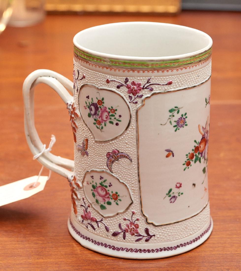 Chinese Export hand-painted porcelain mug (1 of 5)