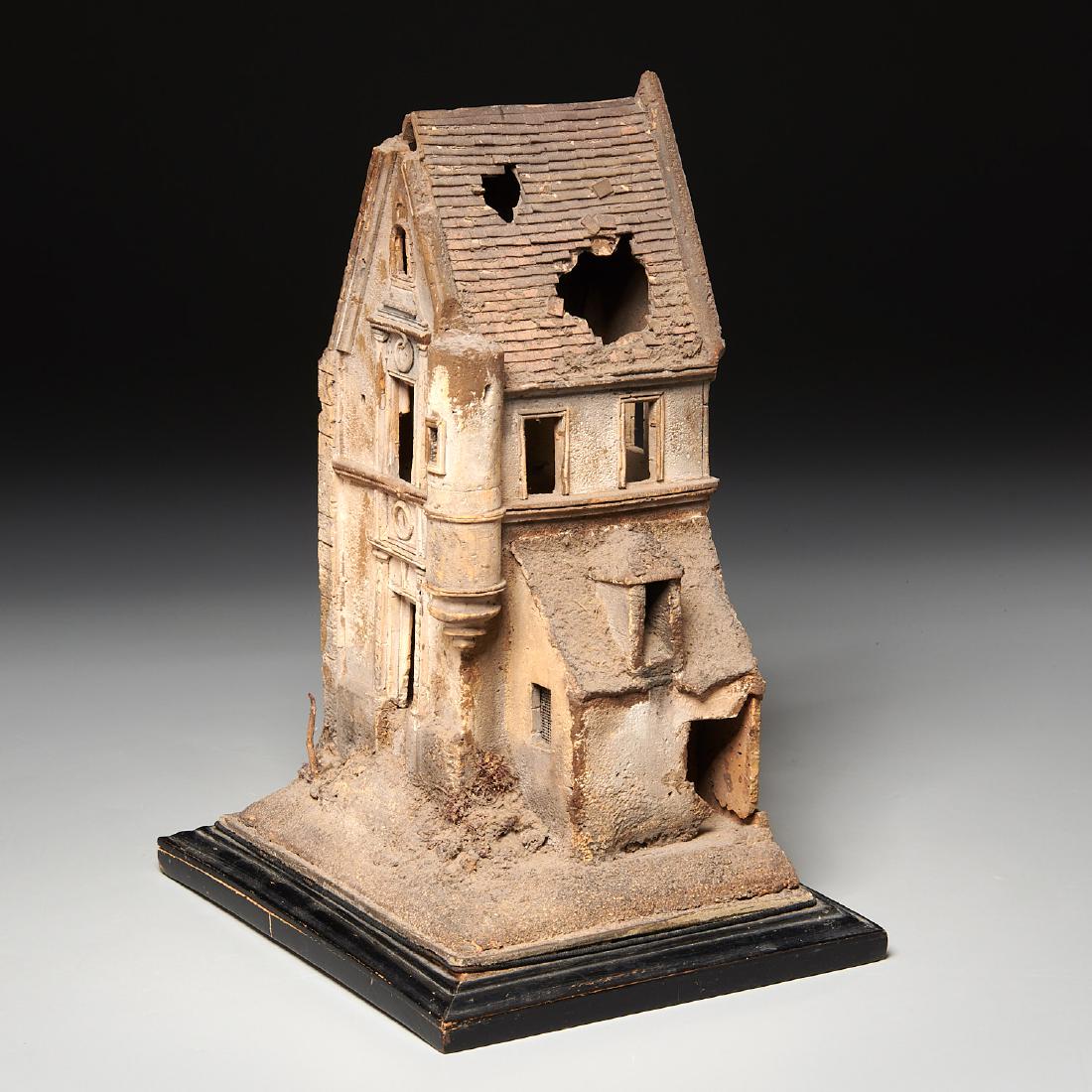 Architectural model of a dilapidated building (1 of 10)